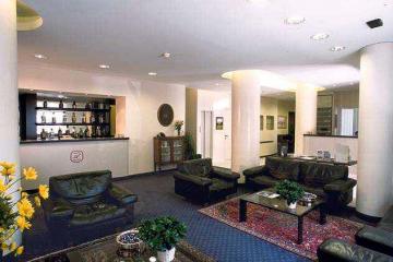 Astoria Hotel 4*